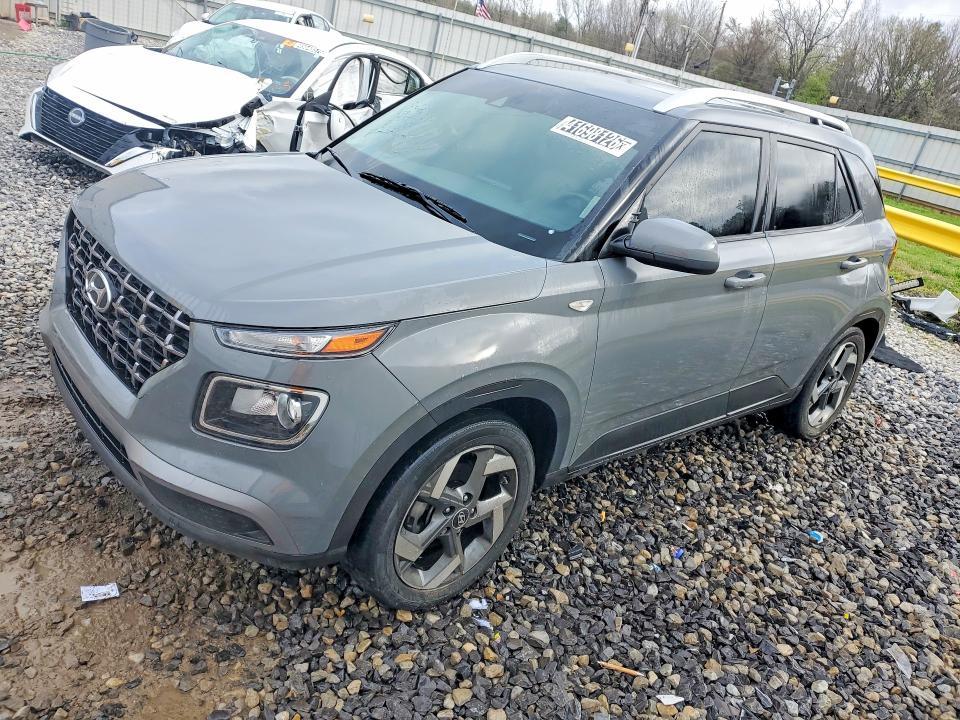 2022 Hyundai Venue sel