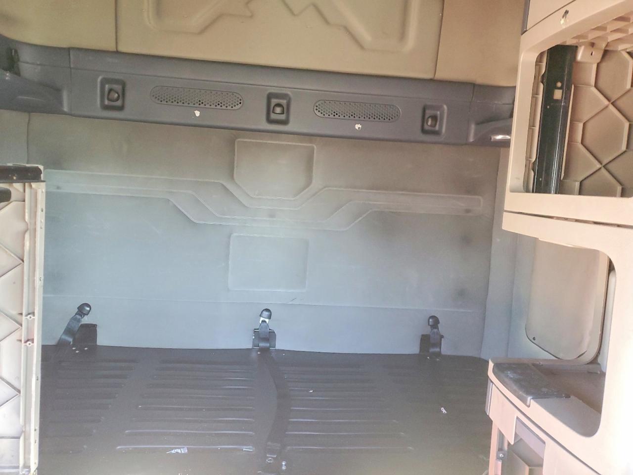 2018 Freigliner 2018 Freightliner Cascadia 125 Semi Truck