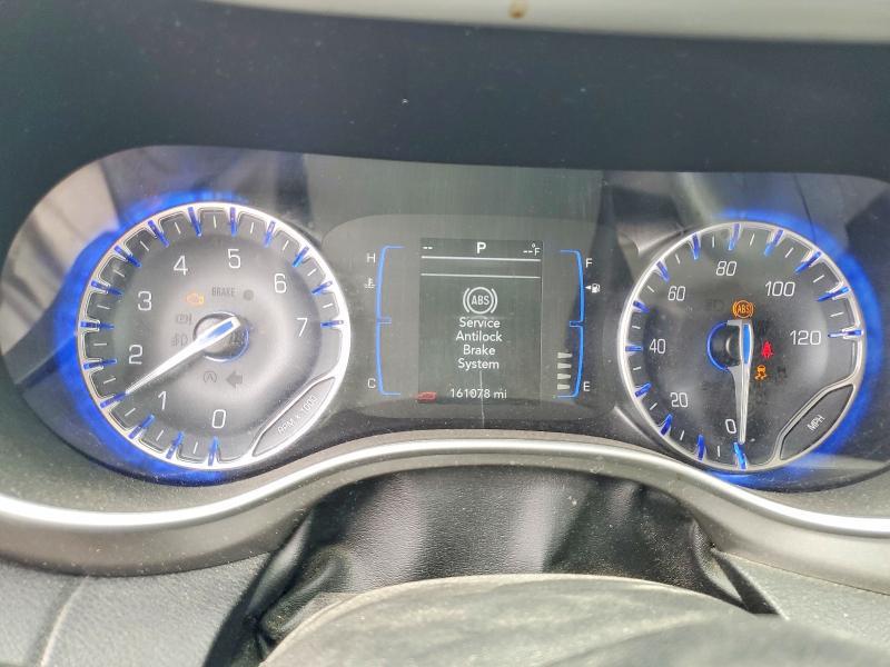 2020 Chrysler Pacifica Touring l