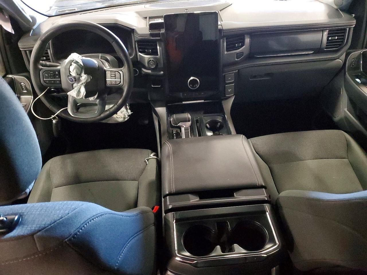 2024 Ford F150 Lightning XLT