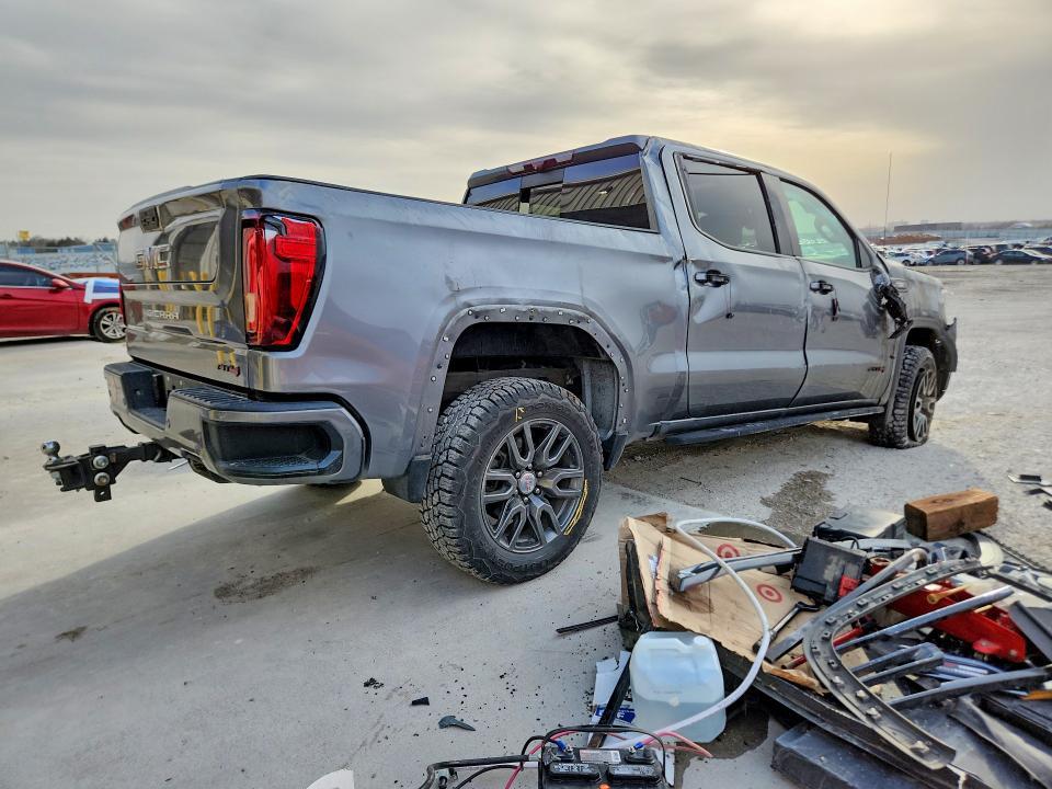 2021 GMC Sierra K1500 AT4