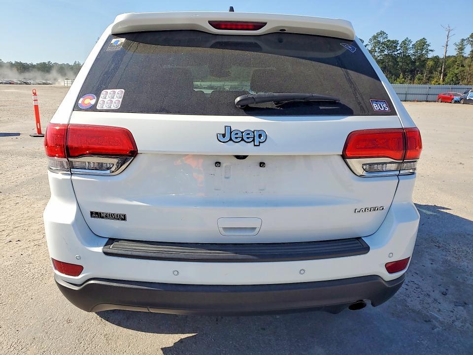 2017 Jeep Grand Cherokee Laredo