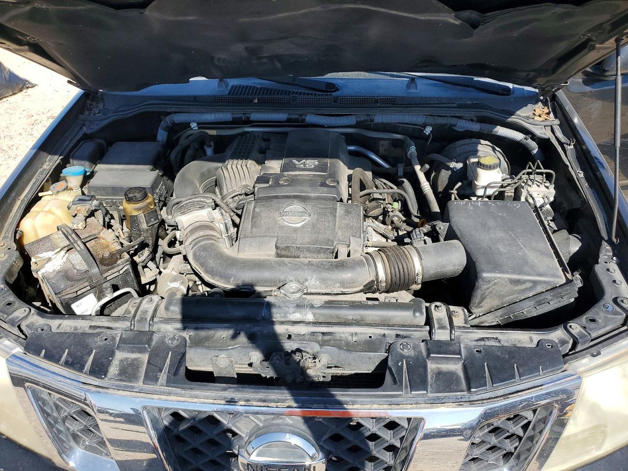 2011 Nissan Frontier SV V6