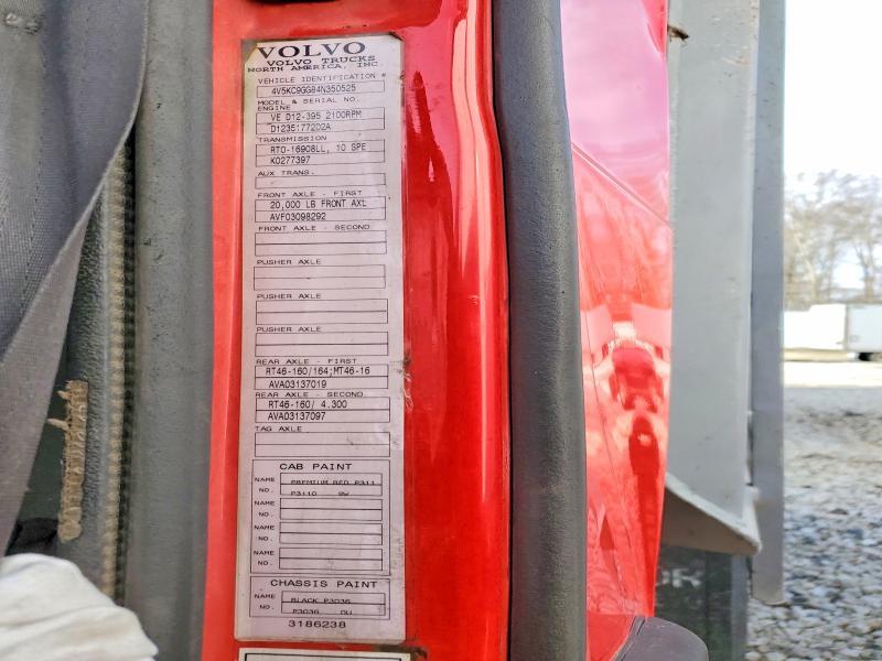 2004 Volvo Vhd Dump Truck