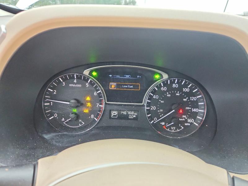 2013 Nissan Pathfinder s