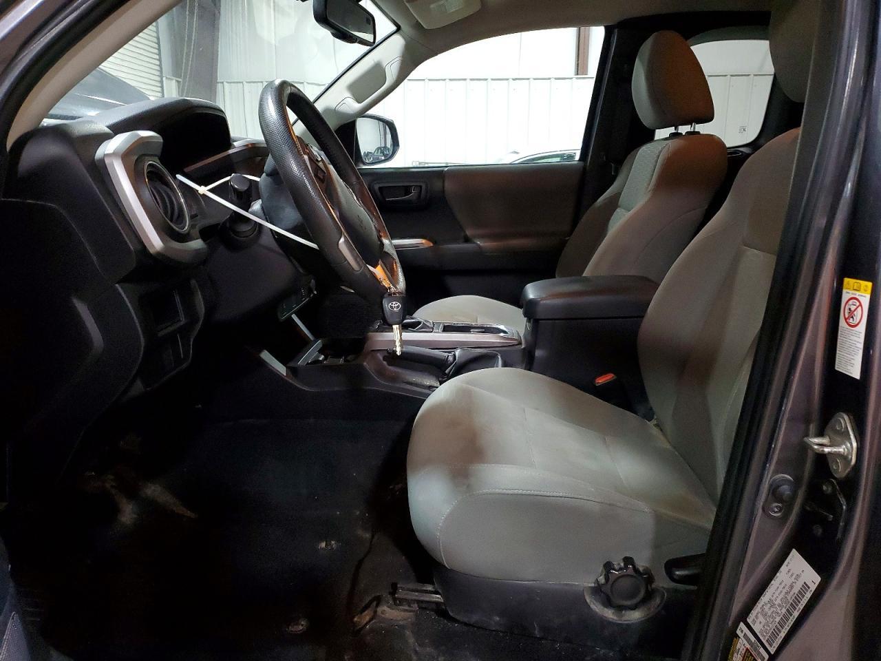 2017 Toyota Tacoma SR5 V6