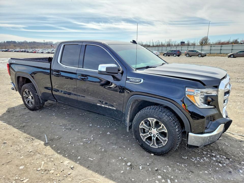 2022 GMC Sierra Limited K1500 sle