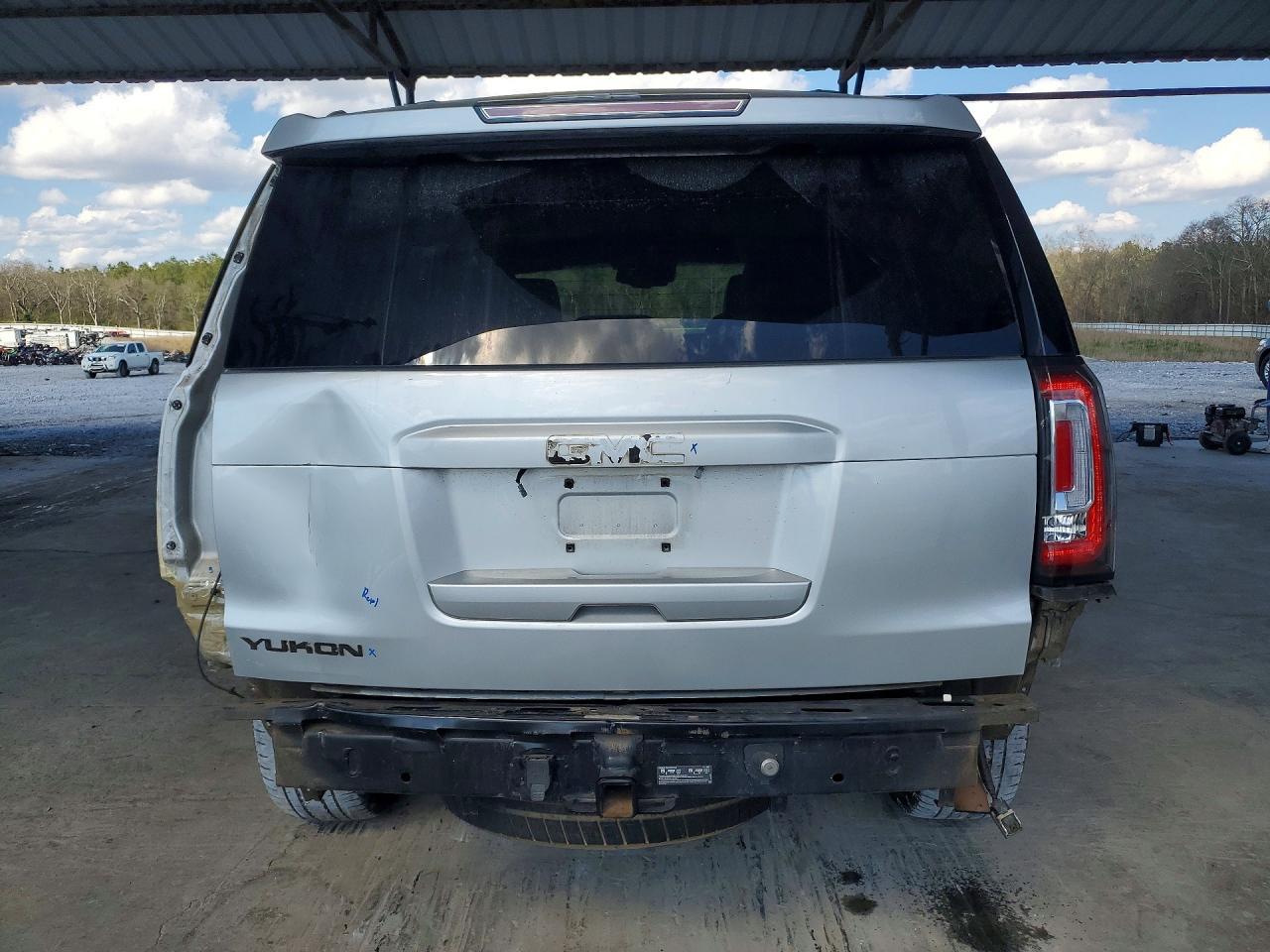2016 GMC Yukon slt
