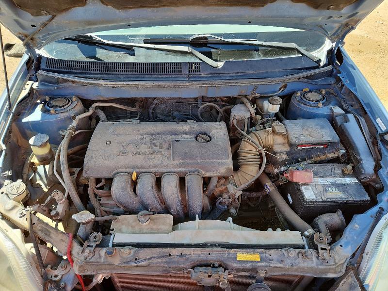 2004 Toyota Matrix Base