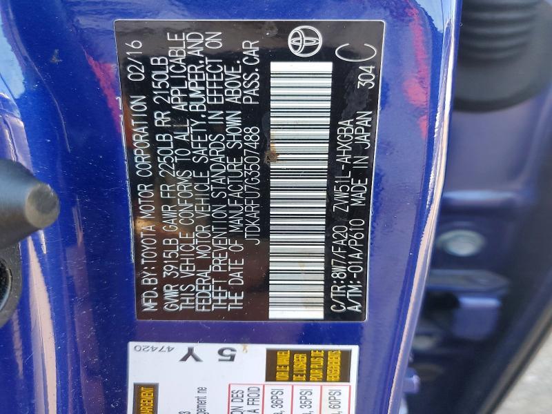 2016 Toyota Prius Three