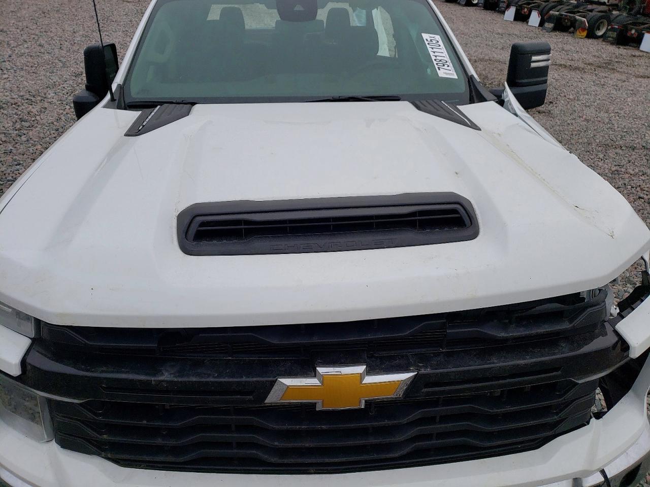 2025 Chevrolet Silverado K3500