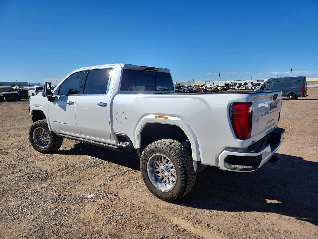2024 GMC Sierra K3500 Denali