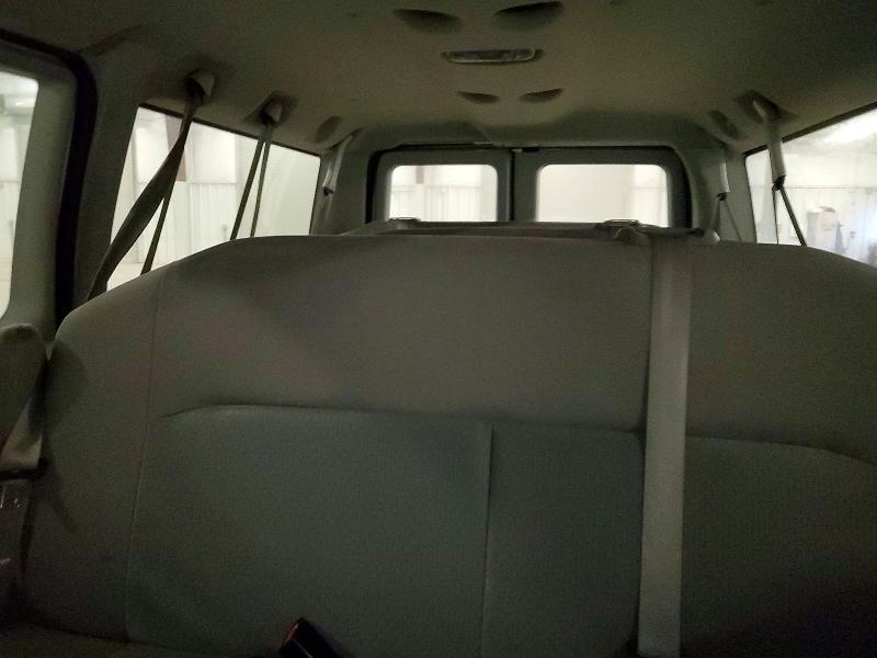 2014 Ford Econoline E350 Super Duty Wagon