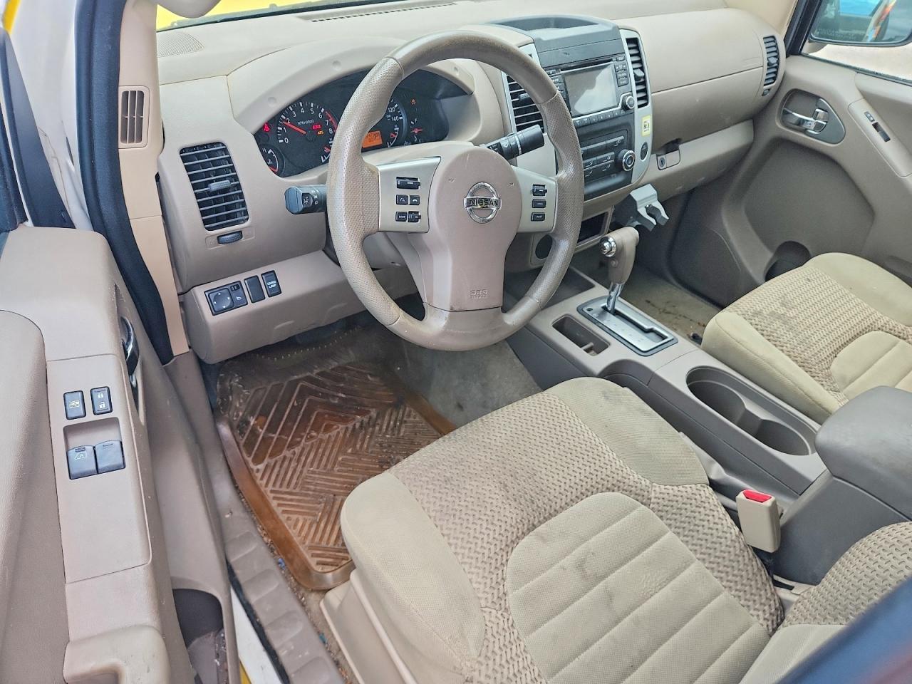 2017 Nissan Frontier SV V6