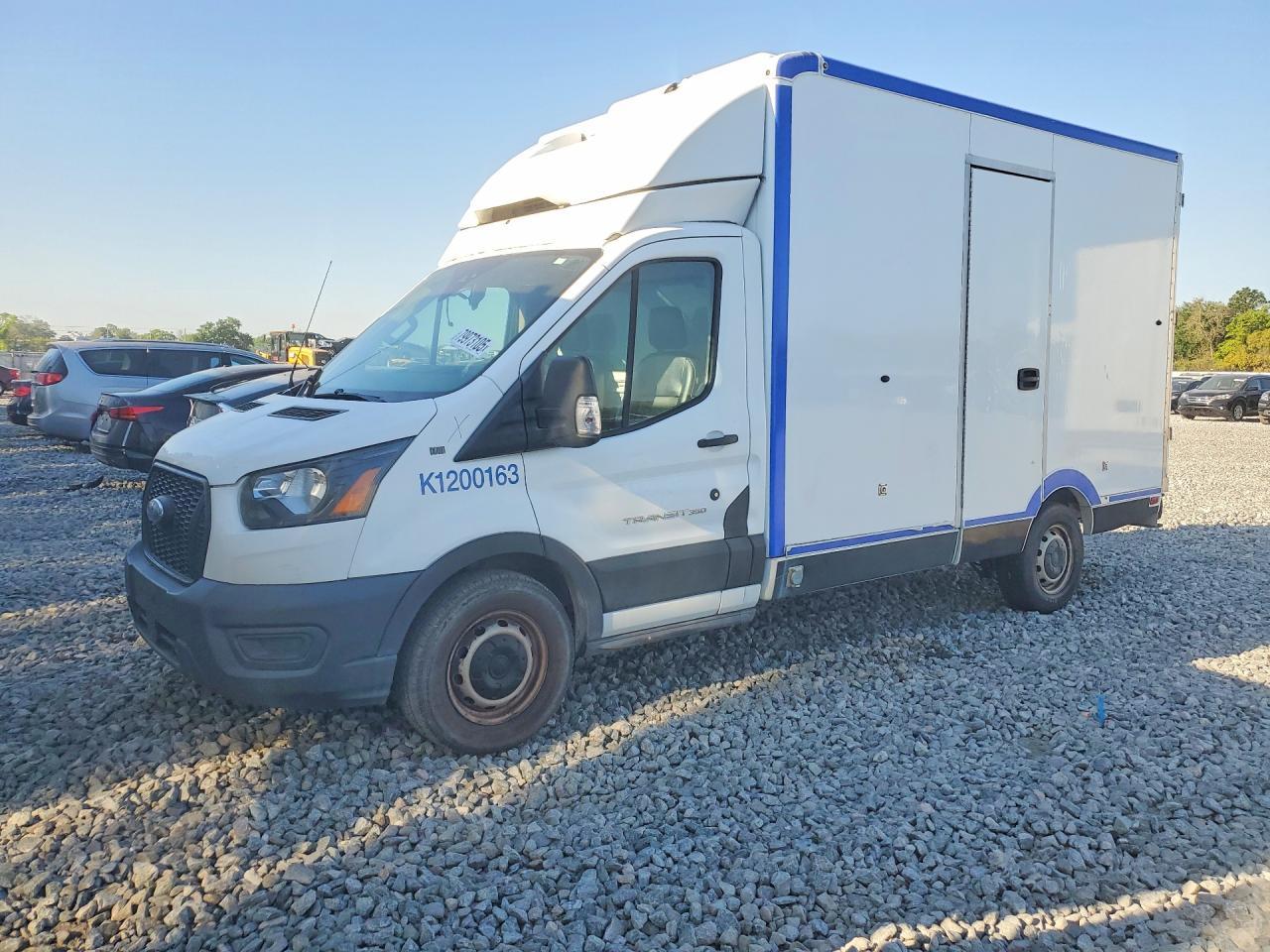 2020 Ford Transit Delivery Truck