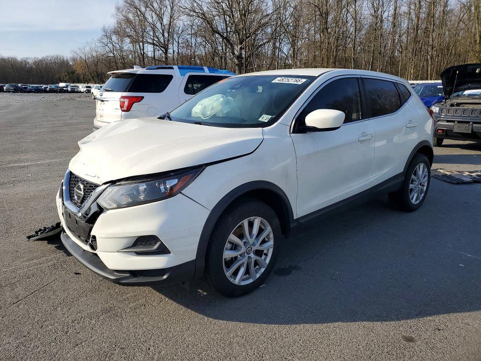 2022 Nissan Rogue Sport s