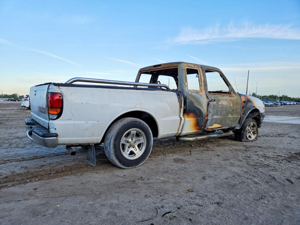 1999 Mazda B2500 cab Plus