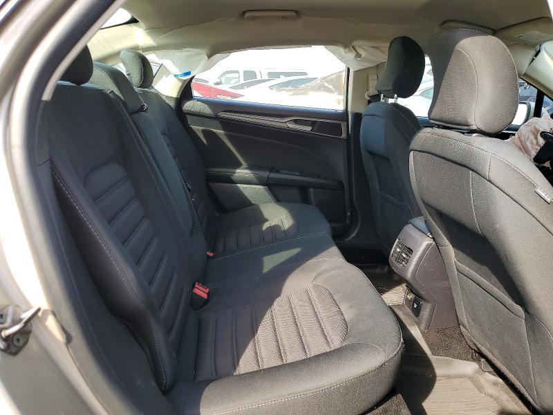 2018 Ford Fusion se Hybrid