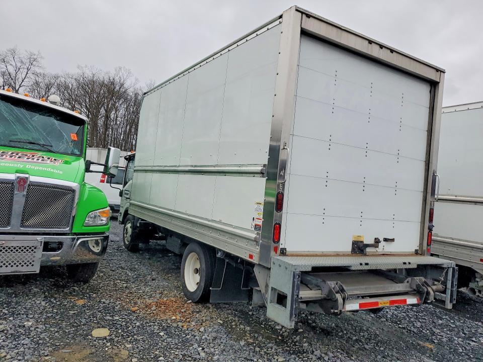 2020 Isuzu Npr hd box Truck