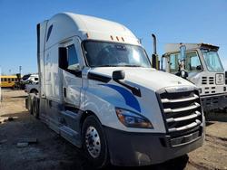 Salvage trucks for sale at Elgin, IL auction: 2020 Freigliner 2020 Freightliner Cascadia 126 Semi Truck