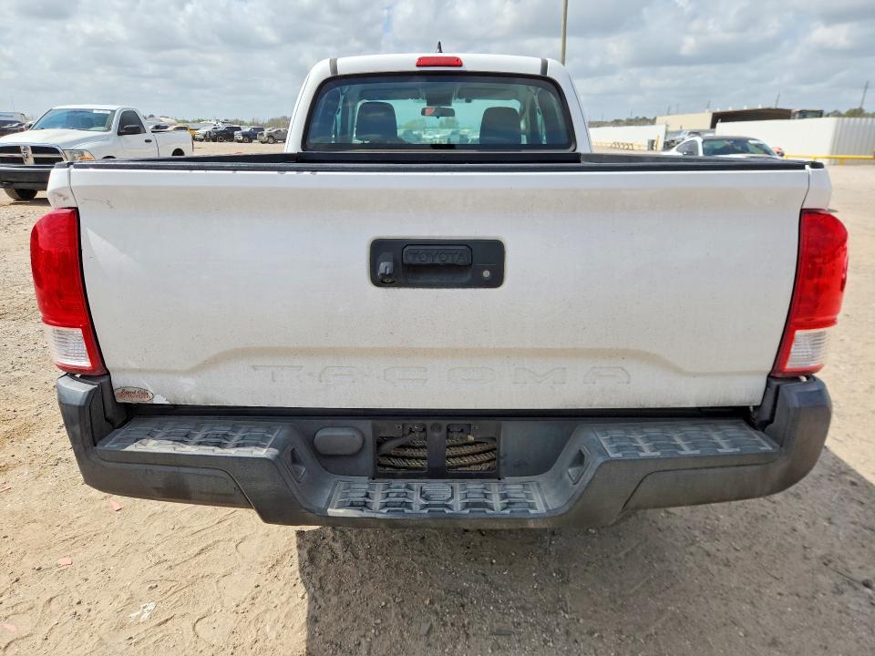 2017 Toyota Tacoma SR