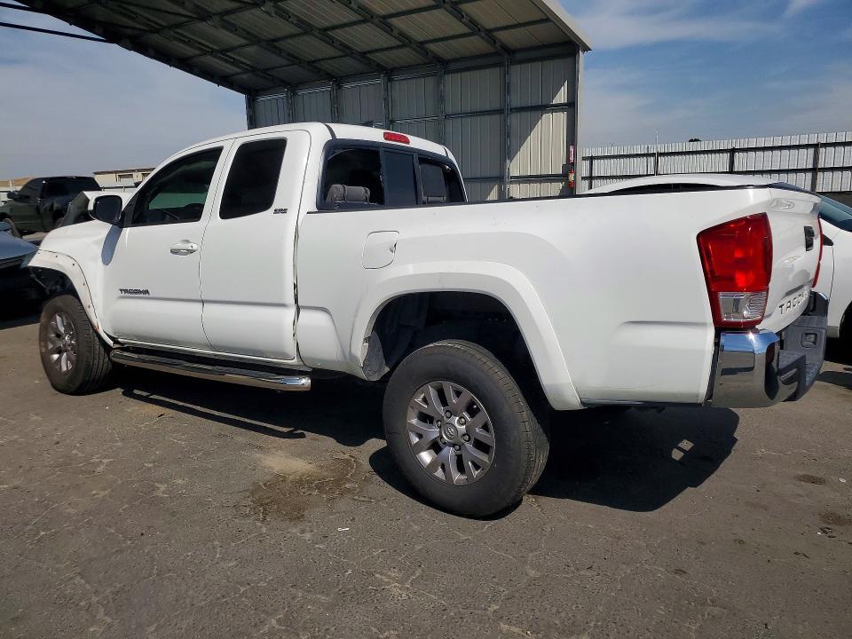2016 Toyota Tacoma SR5