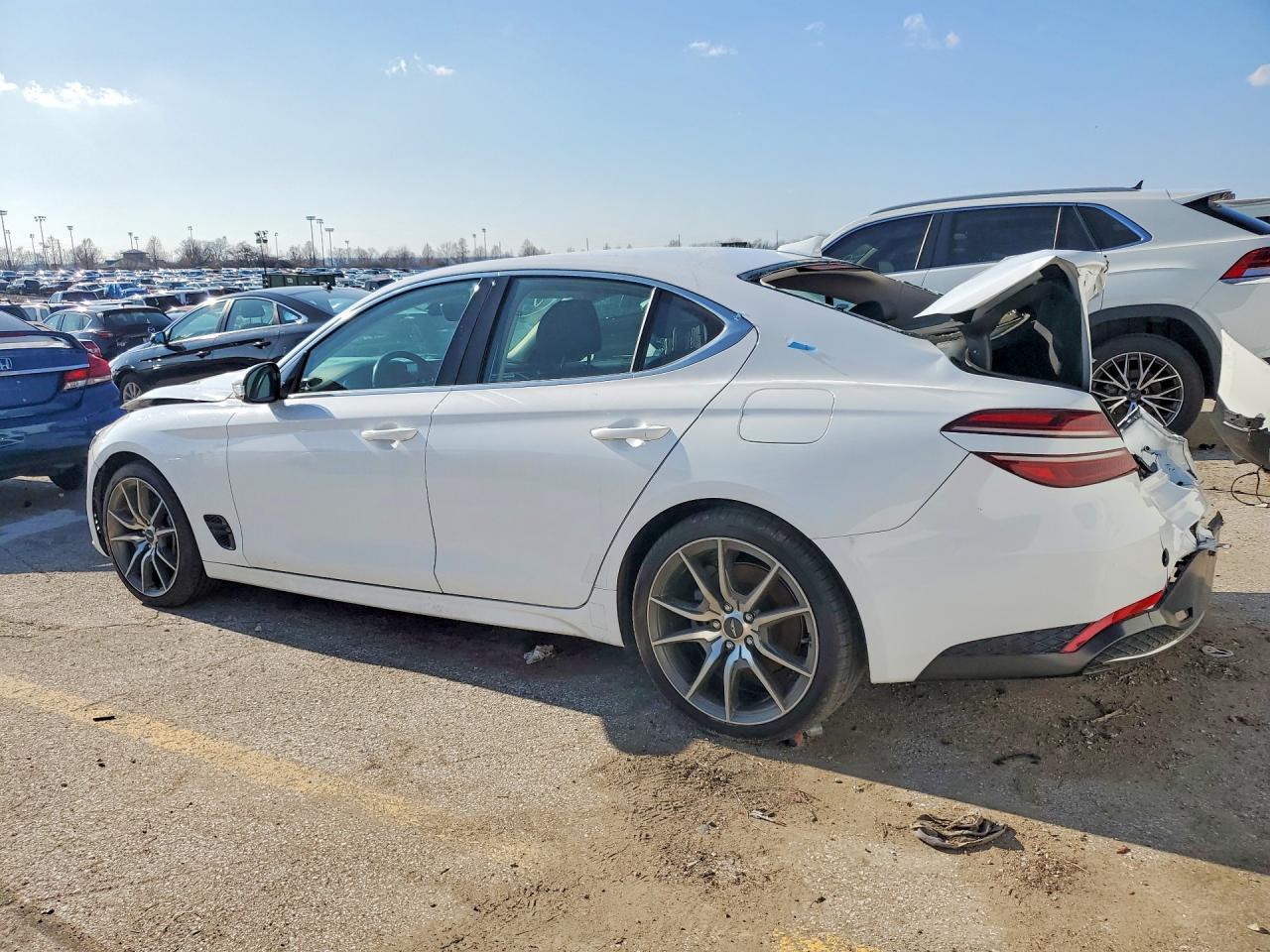 2023 Genesis G70 2.0t