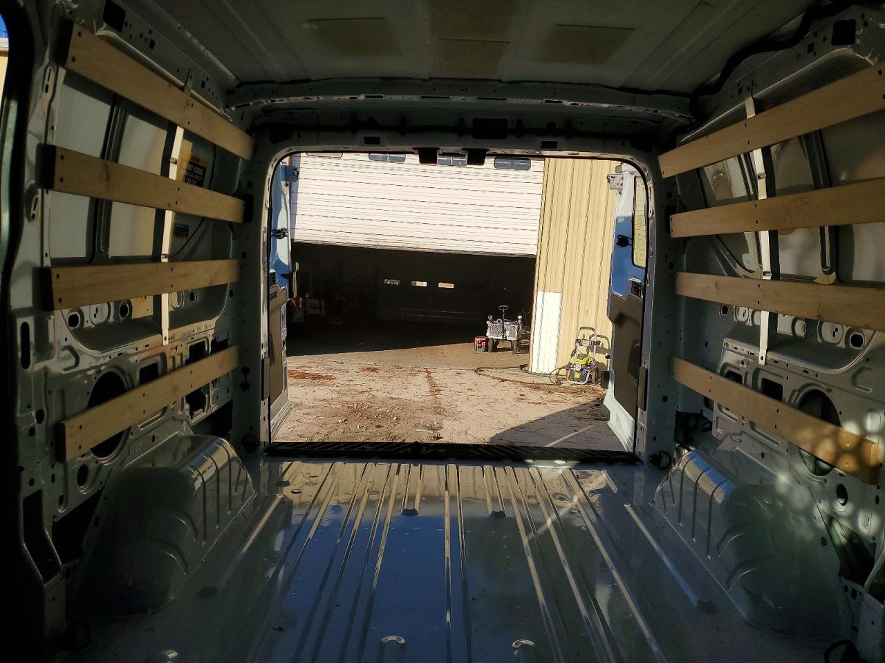 2025 Ford Transit T-250