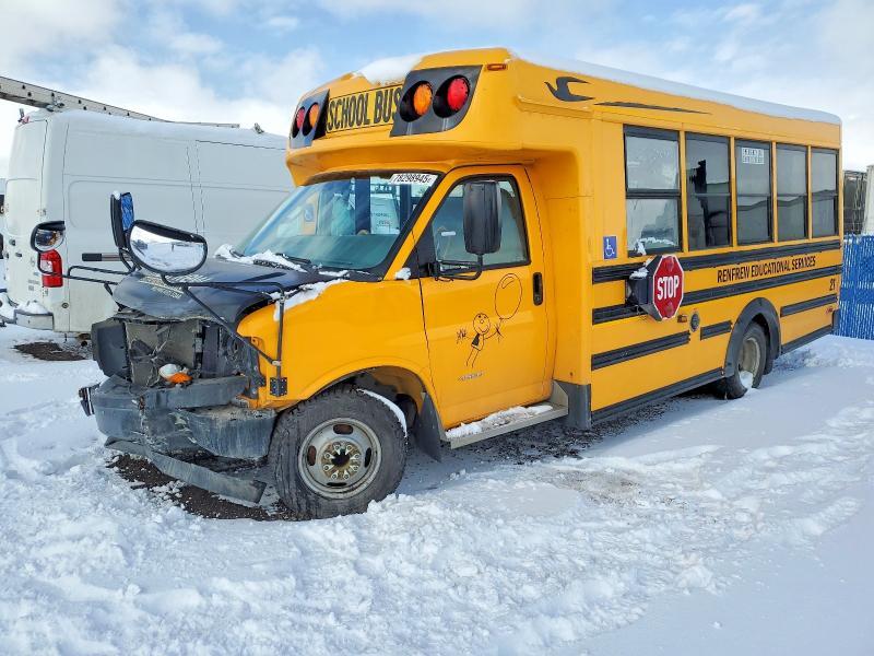 2017 GMC Savana Cutaway G4500