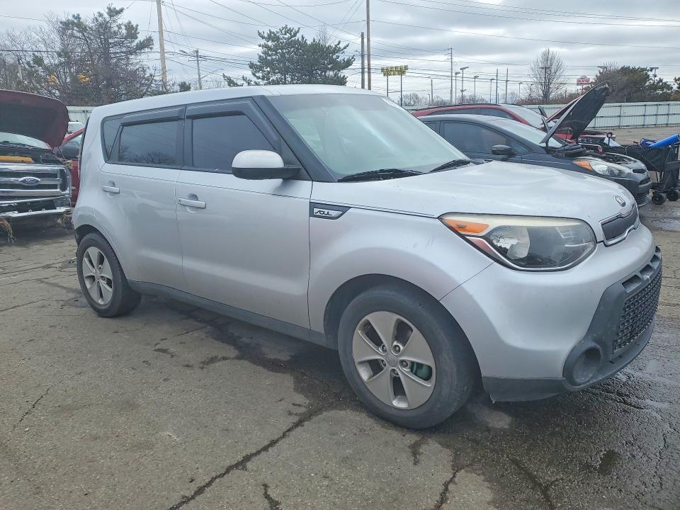 2016 KIA Soul Base