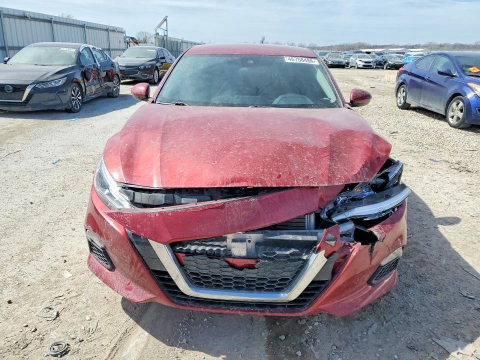 2021 Nissan Altima 2.5 sv