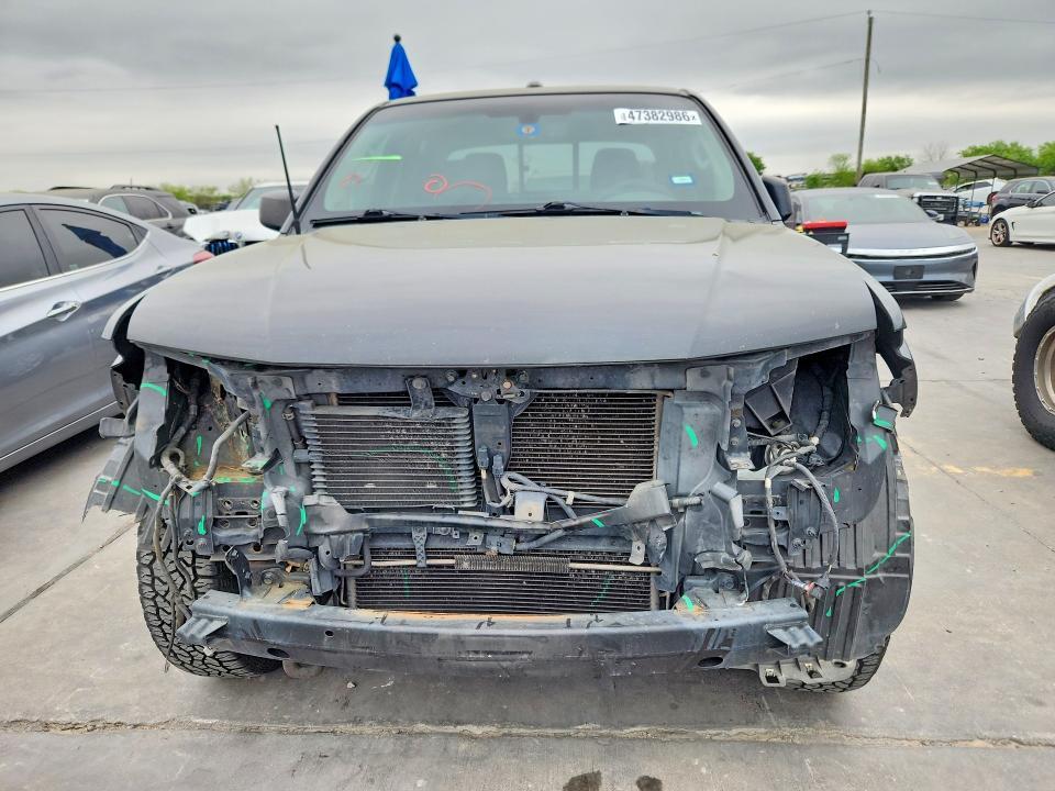2015 Nissan Frontier s