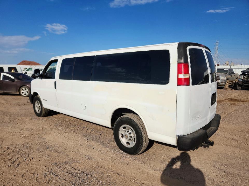 2004 Chevrolet Express G3500