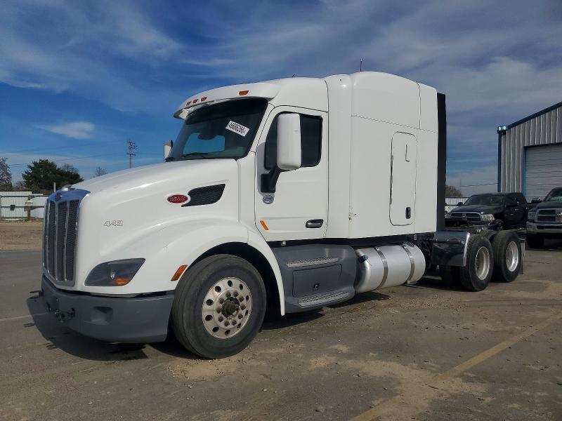 2020 Peterbilt 579 Semi Truck