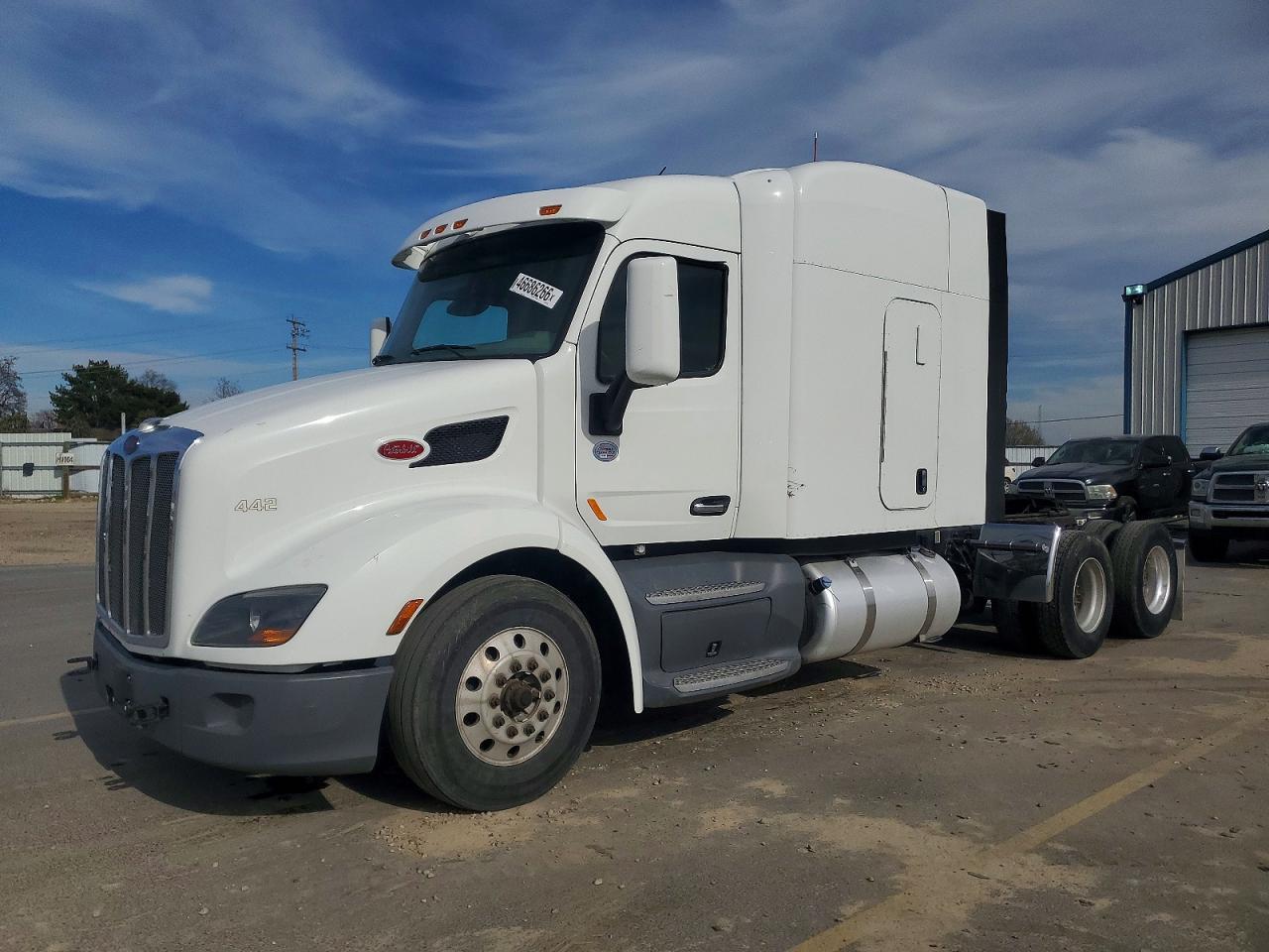 2020 Peterbilt 579 Semi Truck