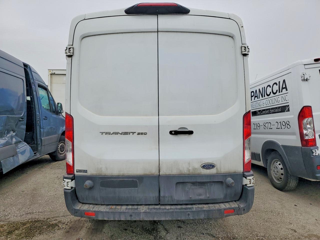 2018 Ford Transit T-250