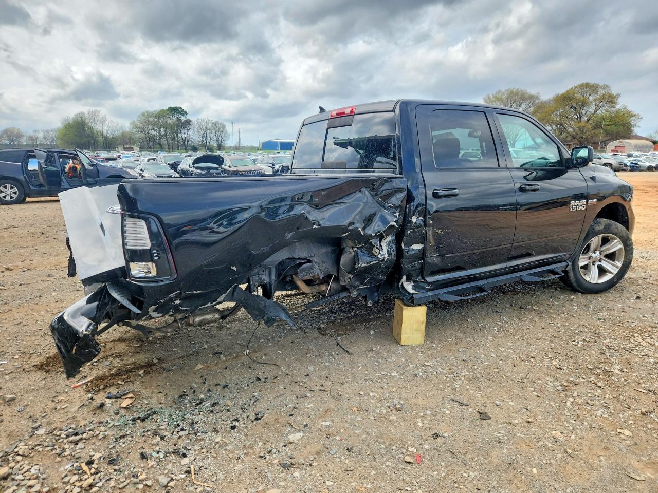 2014 Ram Trucks 1500 Sport