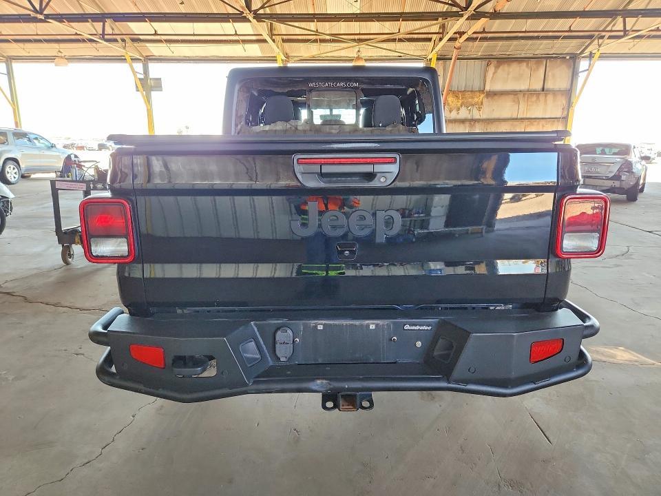 2022 Jeep Gladiator Sport