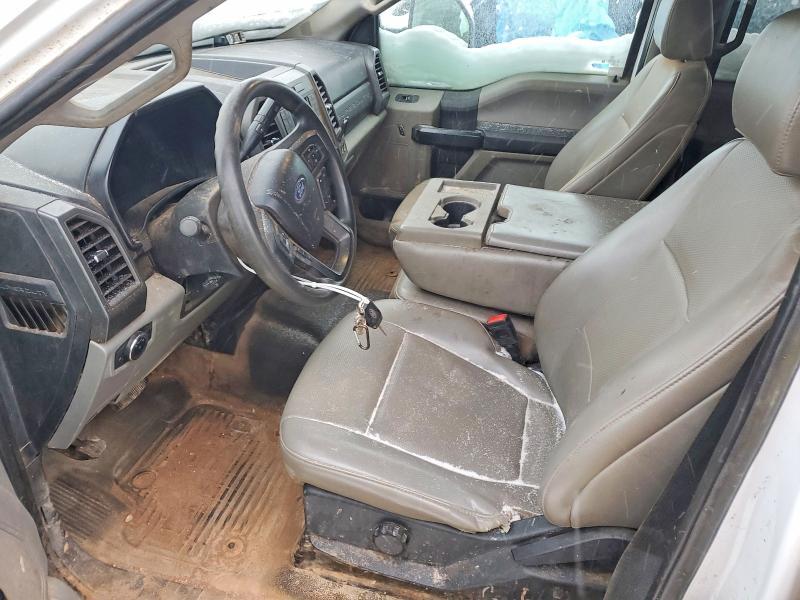 2020 Ford F350 Super Duty Flatbed Truck