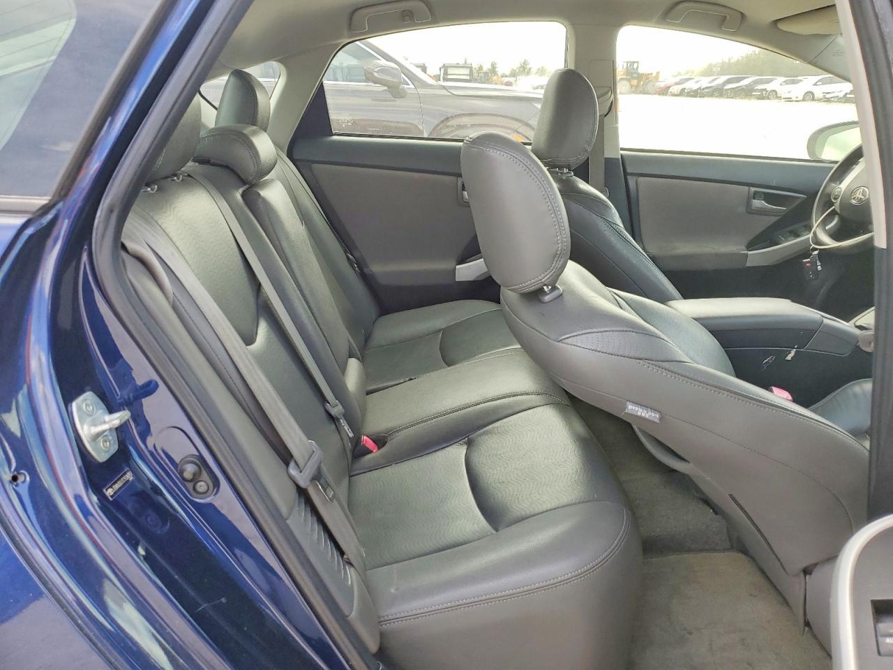 2012 Toyota Prius two