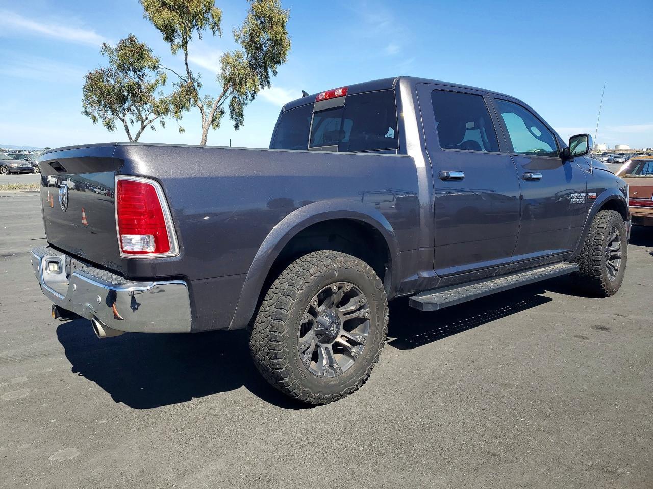 2018 Dodge 1500 Laramie