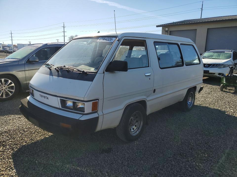 1984 Toyota Van Base