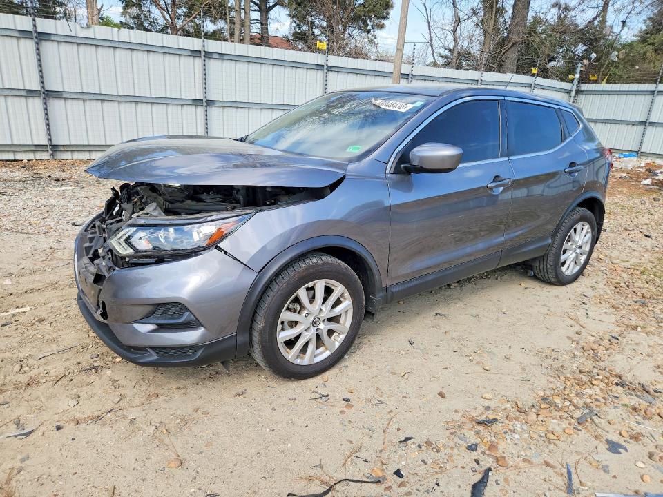 2022 Nissan Rogue Sport s