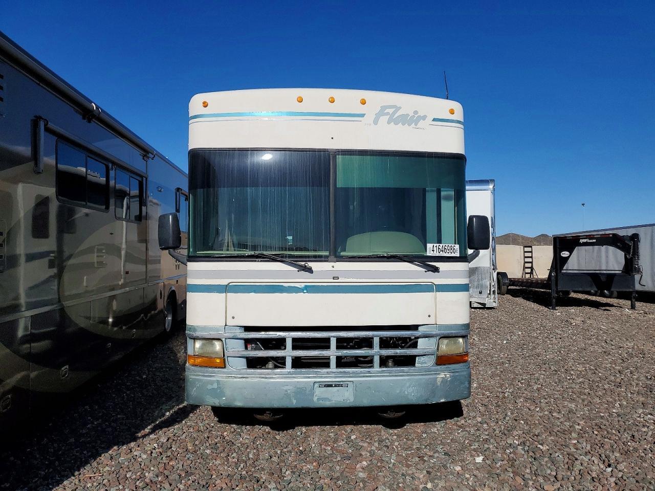 1999 Ford F550 Super Duty RV