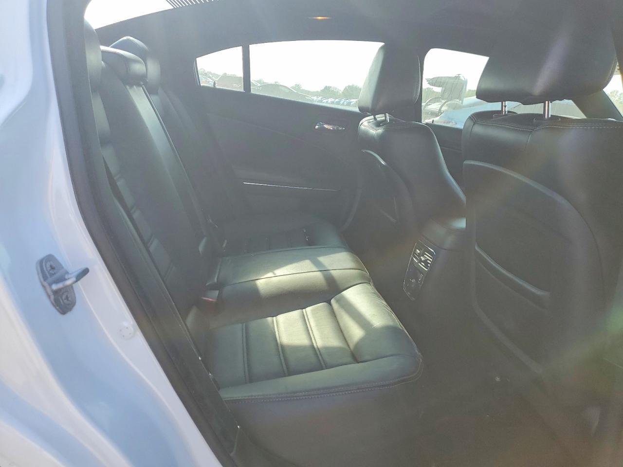 2014 Dodge Charger sxt
