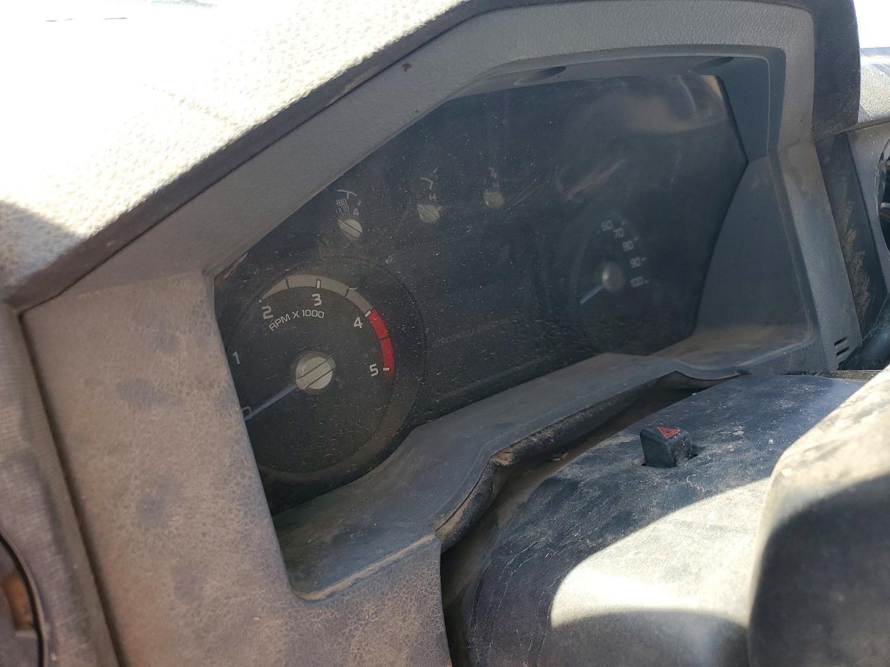 2015 Ford F350 Super Duty Truck Cab AND Chassis