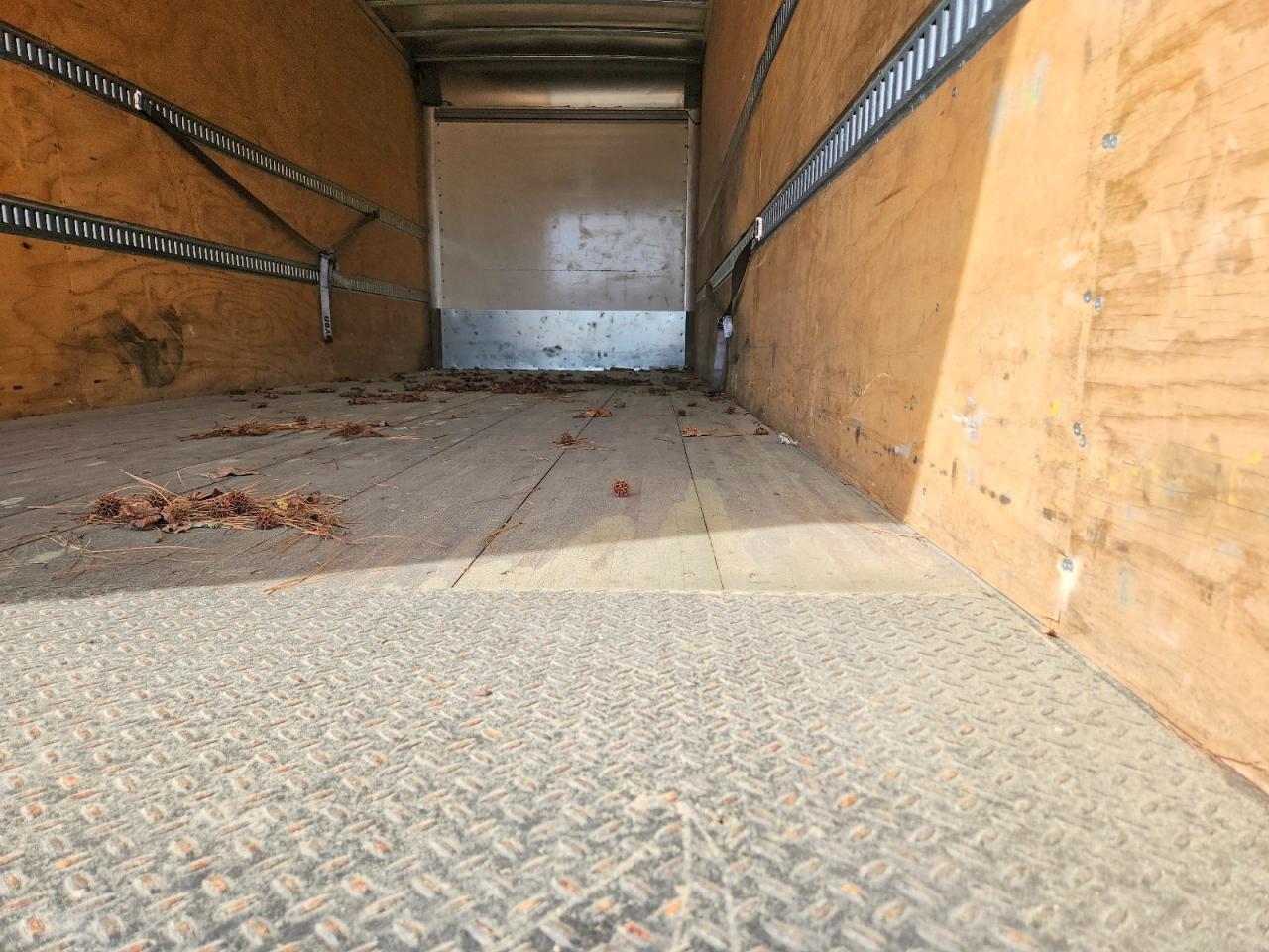 2024 International MV607 BOX Truck