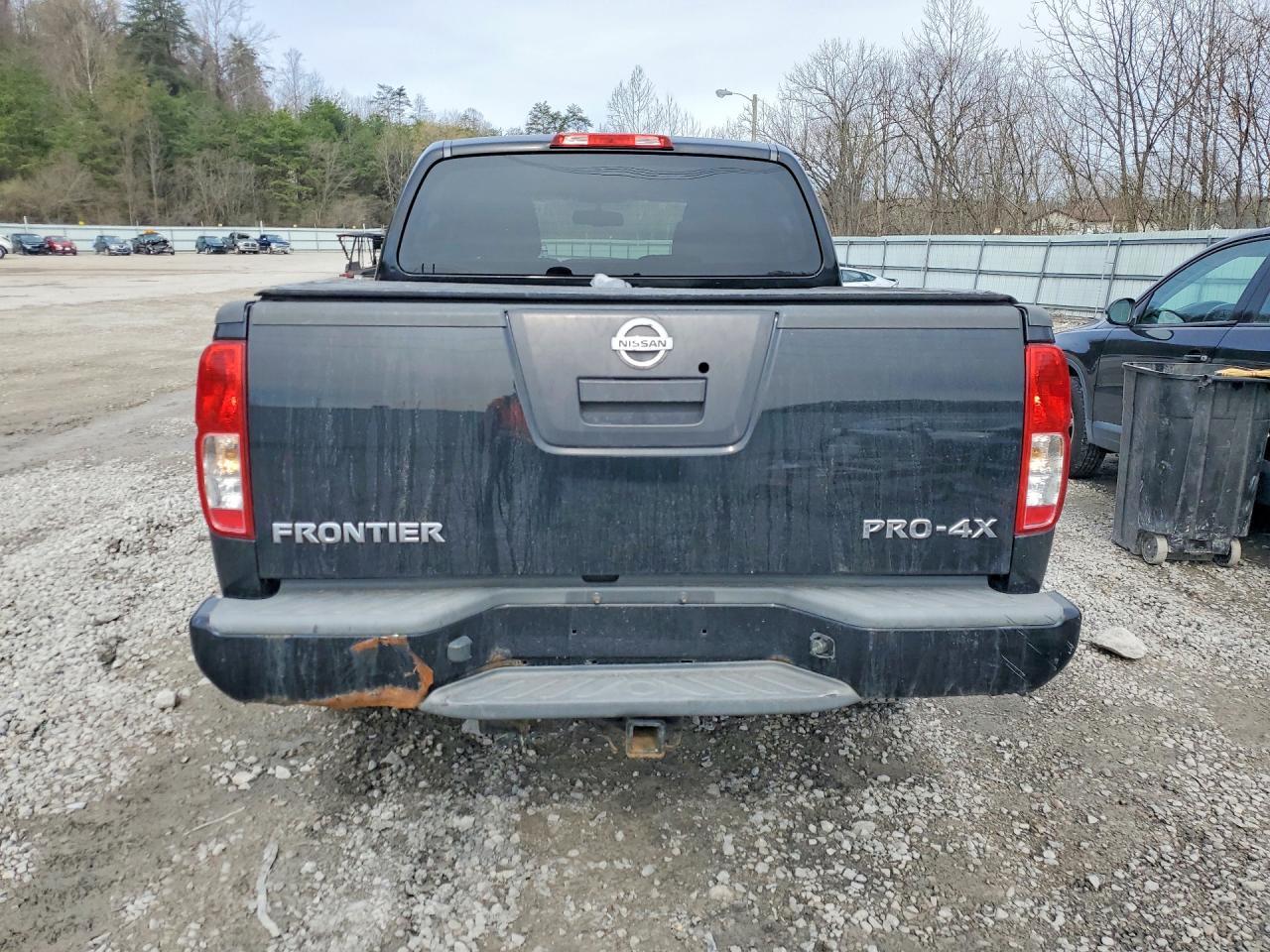 2011 Nissan Frontier S