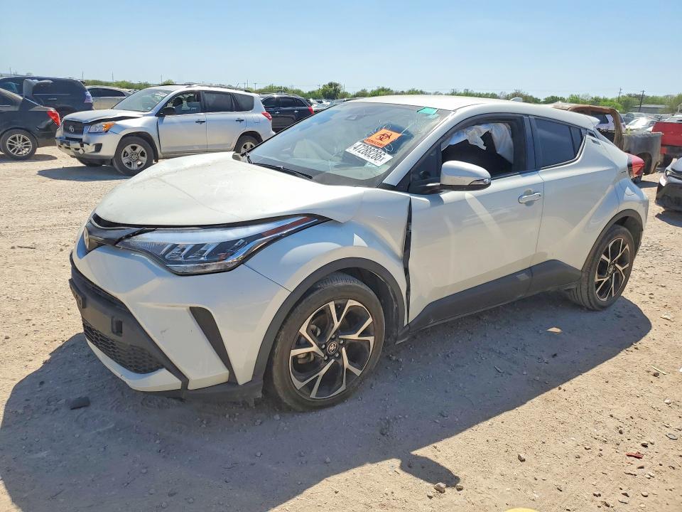 2021 Toyota C-hr xle