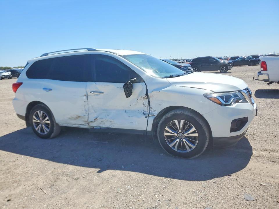 2020 Nissan Pathfinder s